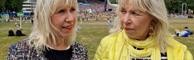 Kaksikõed, kes kasvasid koos laulupeoga. Tänavu on juba 24. pidu!