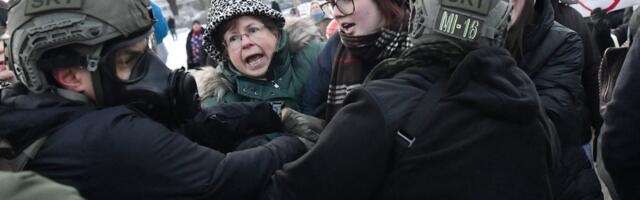 VIDEO | Minneapolises puhkesid ulatuslikud meeleavaldused pärast naise tapmist ICE-i agendi poolt