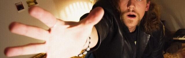 Arvustus. Erik Er seob oma albumiga loodusliku evolutsiooni ja Hegeli Geist'i