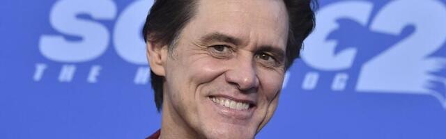 HARULDASED KLÕPSUD | Vaata, kellega koos tähistas Jim Carrey uue eluaasta saabumist
