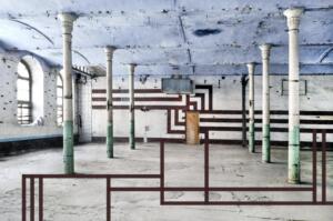 Narva kunstiresidentuuris avanevad kaks isikunäitust – Liina Siibi “Kahepaiksuse atlas” ja Kaisu Koivistu (Soome) “Vahekäigud”