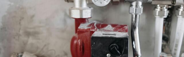 Korterelamul on võimalus elektrikatkestuse korral maja soojana hoida. Kuidas?