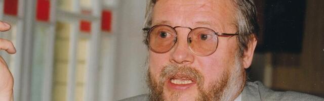 Suri näitleja ja lavastaja Väino Uibo. Poeg Toomas Uibo_ saime mõlemad aru, et need on ühed viimased hetked koos olla 