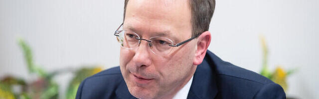 Синисалу усомнился в необходимости лишения граждан РФ избирательного права