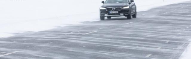 Kindlustusandjad hoiatavad halvenevate teeolude eest_ talv on juba toonud rekordilised autokahjud