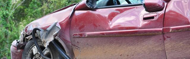 Järva vallas põrkasid kokku kaks sõiduautot