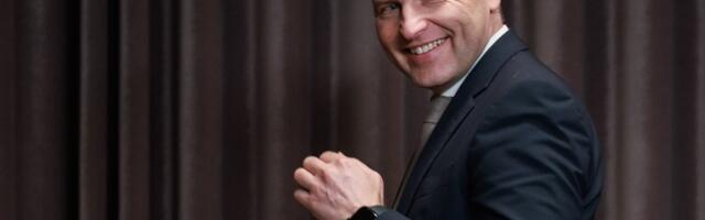 KLÕPS | Kaitseminister Hanno Pevkur kohtus Egiptuses Ussõki poksimatšil märulistaar Jason Stathamiga