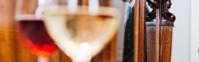 16-aastased võivad saada võimaluse kohvikutes alkoholi serveerida