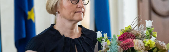 Kristina Kallas pidas eestikeelses koolis kõikide hämmastuseks tänukõne osaliselt vene keeles