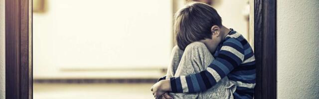 11 fraasi, mida vanemad kasutavad, mis vaikselt lapse enesekindlust õõnestavad