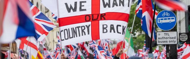 VIDEO | Londonis toimus kaks hiigelmarssi, üks neist migrantide vastu ja teine Palestiina toetuseks