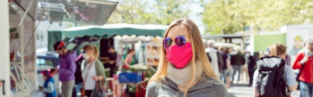 Kohustusliku maskikandmise mõjud majandusele on rängad: Inglismaa loobub maskikohustusest täielikult