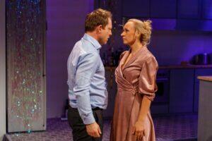 Kaks lõppu ja üks algus