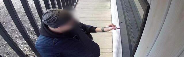 Reporter: Tartus seinale sõjasümboolikat ja Venemaad ülistavaid sõnumeid kritseldanud mees peeti kinni