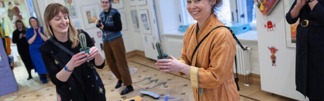 Galerii: lastekirjanduse keskuse uus nukunäitus kutsub emotsioone ära tundma