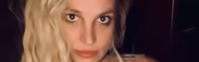 FOTO | Nagu uus inimene! Britney Spearsi ei tunne uue soenguga äragi