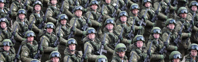 Elavjõudefitsiidis Vene armee peibutab suurte summadega Ukrainasse palgasõdureid