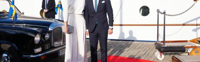 FOTOD | TRUU FÄNN! Rootsi printsess kandis taas Eesti moedisaineri loomingut