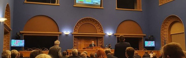 Siim Pohlak - Head uudised! Riigikogu lükkas häältega 50:39  tagasi Reformierakonna poolt sõnavabadust piirava "vihakõne seaduse"