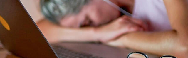 Peaasi.ee küsitlus: 42%-l töötajatest on uneprobleeme ja ligi pooltel esineb vaimse kurnatuse märke