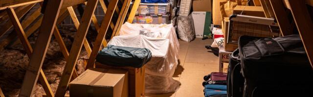 Neiu leidis pööningult 20 aastat peidus olnud jõulukingitused