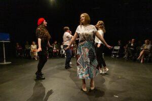 Kes haaraks draamaharidusel sarvist?