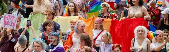 GALERII | ARMASTUS ON ARMASTUS! Tartus toimus Pride rongkäik: „Minu seksuaalsus muutub ajas, pole mõtet olla kinni mingites piirides!“
