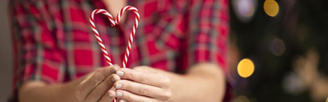 NAERATA OMETI I Päkapikud viisid pühaderõõmu Haapsalu haiglasse ja TÜK-i