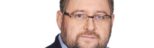 Anvar Samost: Laua kaugemas servas vaikides istumine ei ole Eesti huvides