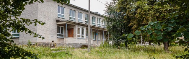 Narva plaanib linnasüdamesse endise lasteaia asemele puhkeala