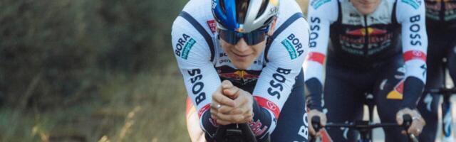 „Diivanil vedelenud“ Pajur jõudis Hollandi velotuuri avaetapil 20 parema sekka