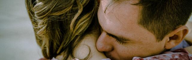 Kaksikhing või hingesugulane: miks üks suhe raputab ja teine pakub rahu ning turvatunnet