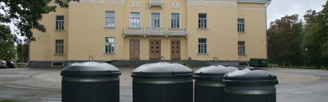 Kohtla-Järvele paigaldati esimesed maa-alused jäätmemahutid