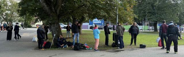 FOTOD | Taarakorjajad läksid David Guetta kontserdi eel tülli. „Mõni külastaja tundus silmnähtavalt häiritud härrade käitumisest“