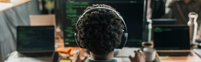 After AI Led to Layoffs, Coders Are Being Hired to Fix ‘Vibe-Coded’ Screwups