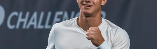 Treener Kenneth Raisma pöörase lõpplahenduse saanud Glinka poolfinaalist_ kui rong oli jaamast ära sõitnud, suutis Daniil vabaneda 