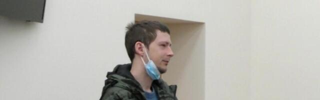 Reporter: Narvas astus kohtu ette joomakaaslast rünnanud Pavel Bubnov