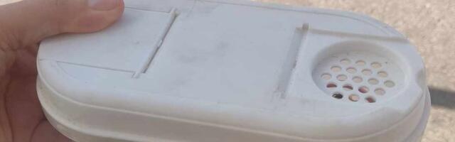 Lapsed leidsid mänguväljaku prügikasti jäetud karbist midagi väga ootamatut