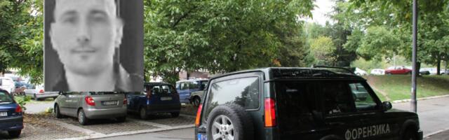 „ZAUVEK U NAŠIM SRCIMA, DUŠO NAŠE DUŠE“ Osvanule čitulje za ubijenog navijača Partizana, evo ko se oprostio od njega