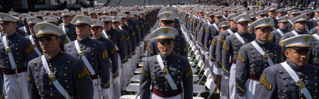 USA valitsus lõpetab relvajõudude akadeemiate rassistliku vastuvõtu