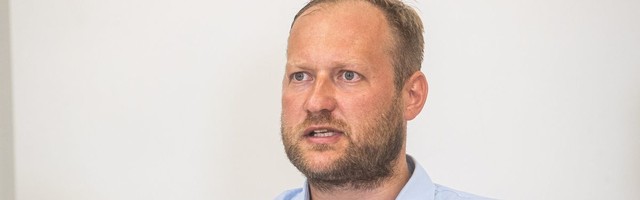 Asekantsler lubab seista põlevkivitööstuse huvide eest
