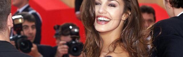 Tuntud Prantsuse näitlejanna leiti spordiklubi basseini põhjast teadvusetuna. Arstidel ei õnnestunud tema elu päästa