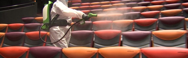 Reporter: Maskid muutuvad avalikes siseruumides kohustuslikuks!