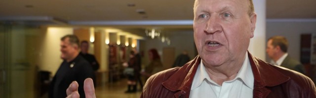 Reporter: EKRE kutsus Türil rahvast vastupanule