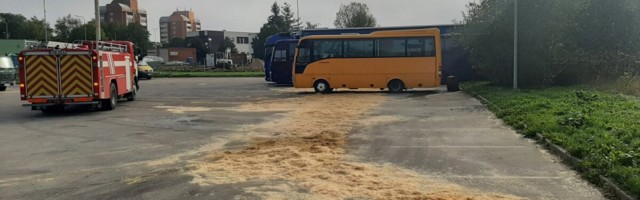 FOTOD | Tabasalus tekitasid vargad ulatusliku kütusereostuse