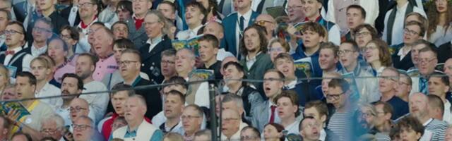 VIDEO | Rahval käed rinnal ja silmad kinni. Vaata, kuidas kõlas suurkontserdil „Mu isamaa on minu arm“!