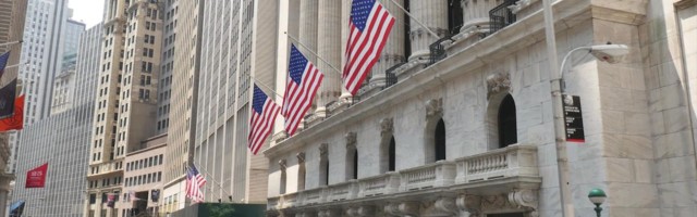 Reporter: Tavakodanikest koosnev investeerijate kommuun võttis sihikule Wall Streeti eliidi