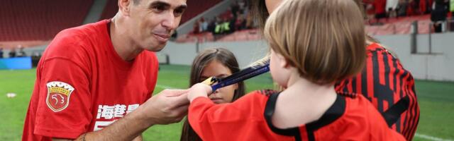 Koormustesti ajal minestanud Brasiilia jalgpallitäht Oscar sattus haiglasse