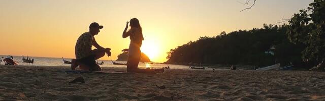 PULMAPIDU BUDUAARIS: Merian ja Andreas