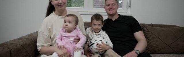 Krsto iz Vitanovca ima samo 25 godina i već troje dece: Uspešno se bavi poljoprivredom, ovo je njegova poruka
